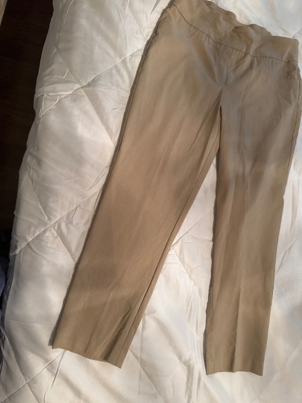 Capri pants for women